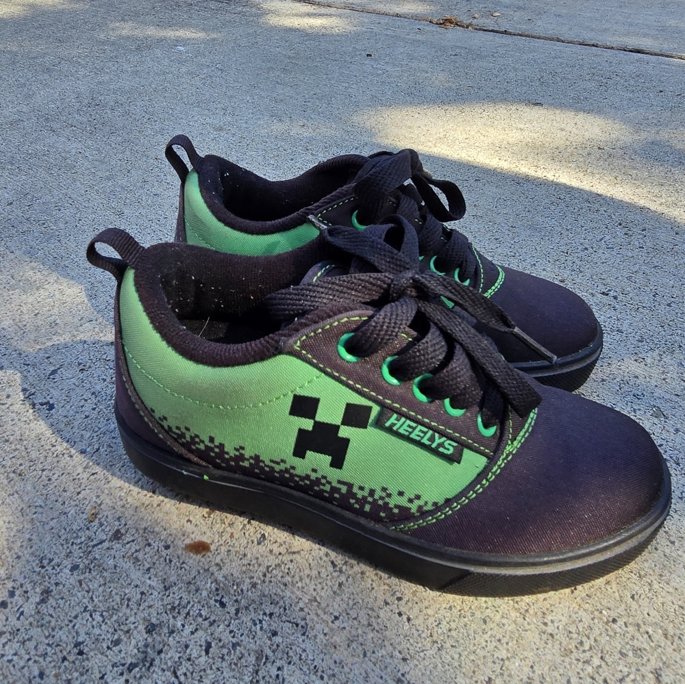 Minecraft Heelys Kids Shoes - Black and Green